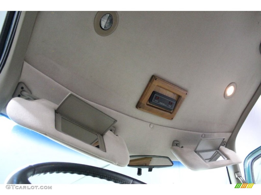 2000 Astro AWD Passenger Conversion Van - Dark Forest Green Metallic / Neutral photo #85