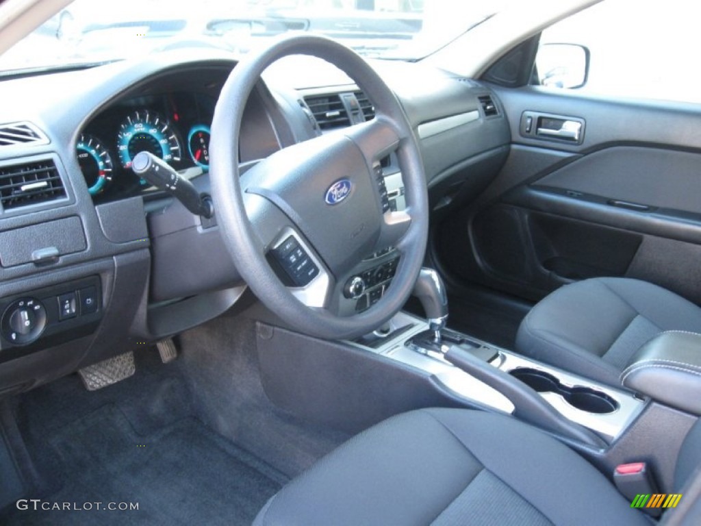 2010 Fusion SE V6 - Sangria Red Metallic / Charcoal Black photo #10