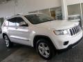 Stone White - Grand Cherokee Limited Photo No. 7