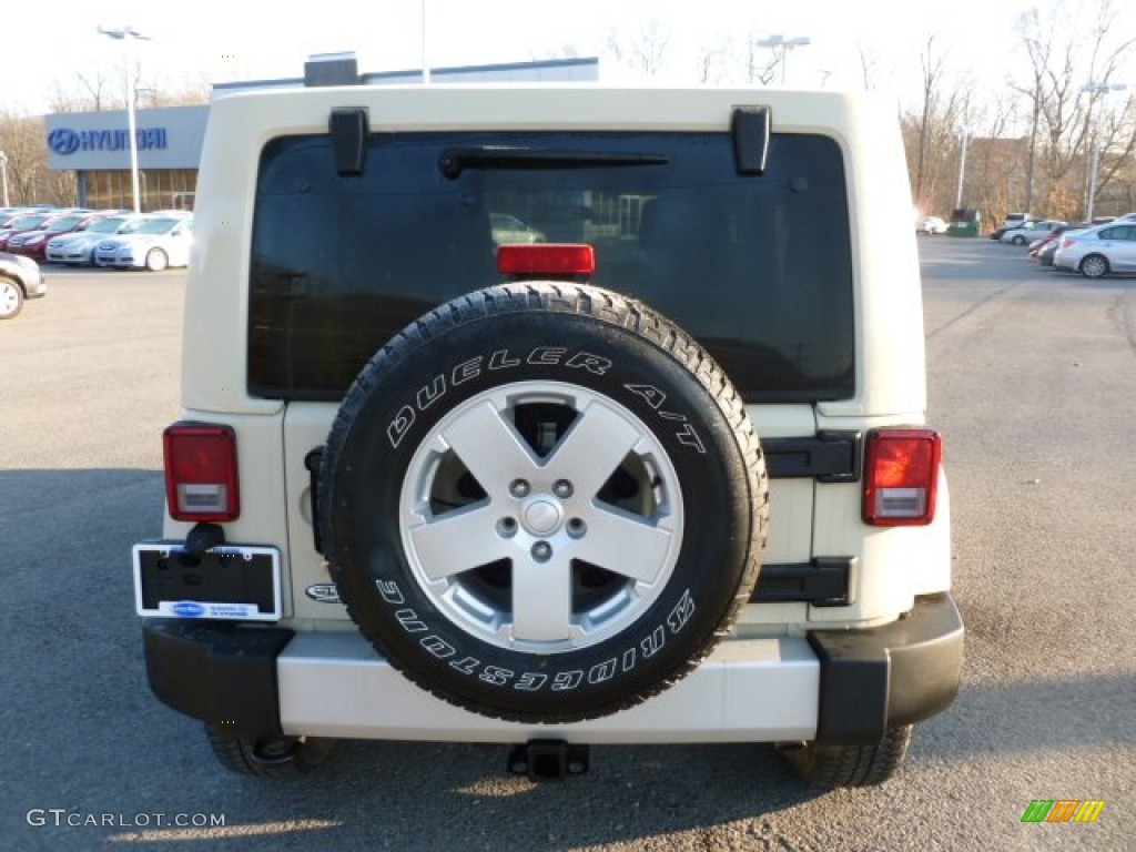 2011 Wrangler Unlimited Sahara 4x4 - Sahara Tan / Black/Dark Saddle photo #5