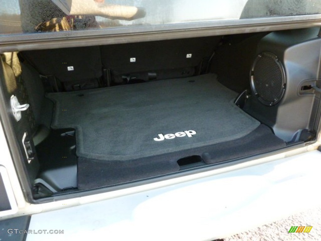 2011 Wrangler Unlimited Sahara 4x4 - Sahara Tan / Black/Dark Saddle photo #12