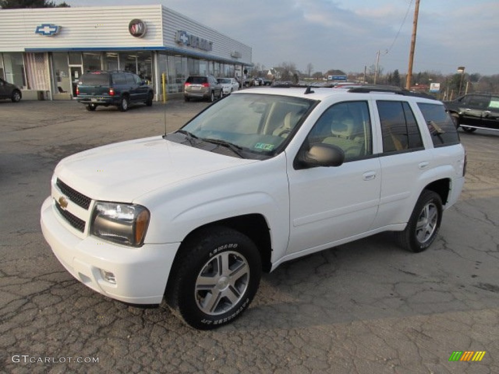 2007 TrailBlazer LT 4x4 - Summit White / Light Gray photo #1