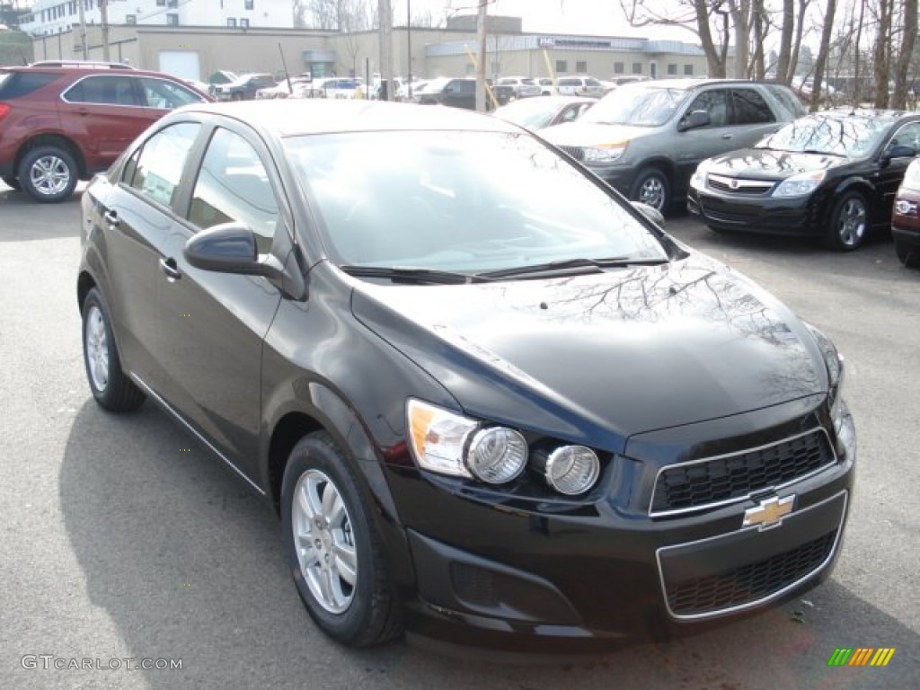 2012 Sonic LS Sedan - Black / Jet Black/Dark Titanium photo #2