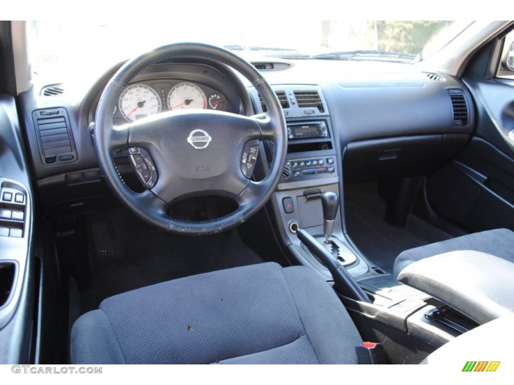 2003 Maxima SE - Gray Lustre / Black photo #14