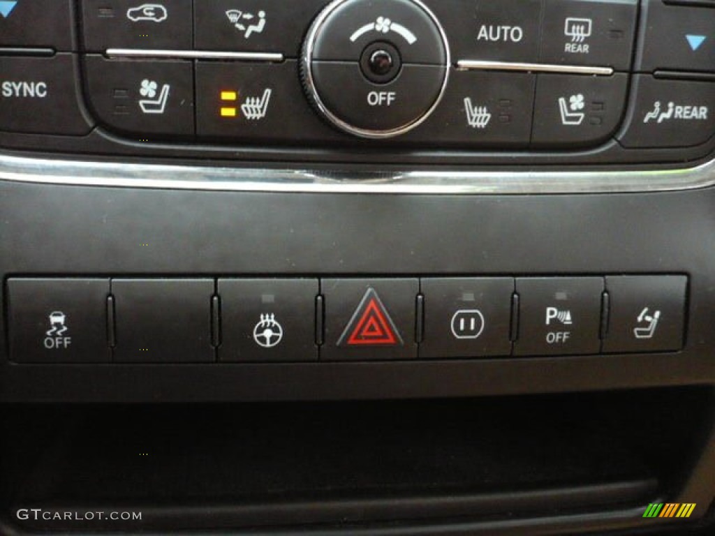 2011 Dodge Durango Citadel 4x4 Controls Photo #60710578