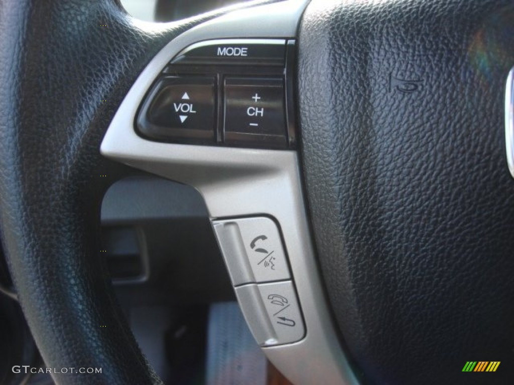 2011 Honda Accord EX Coupe Controls Photo #60713653