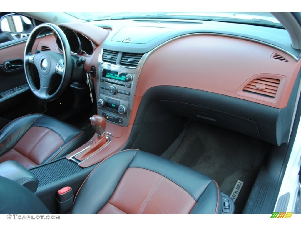 2009 Chevrolet Malibu LTZ Sedan Ebony/Brick Dashboard Photo #60715564