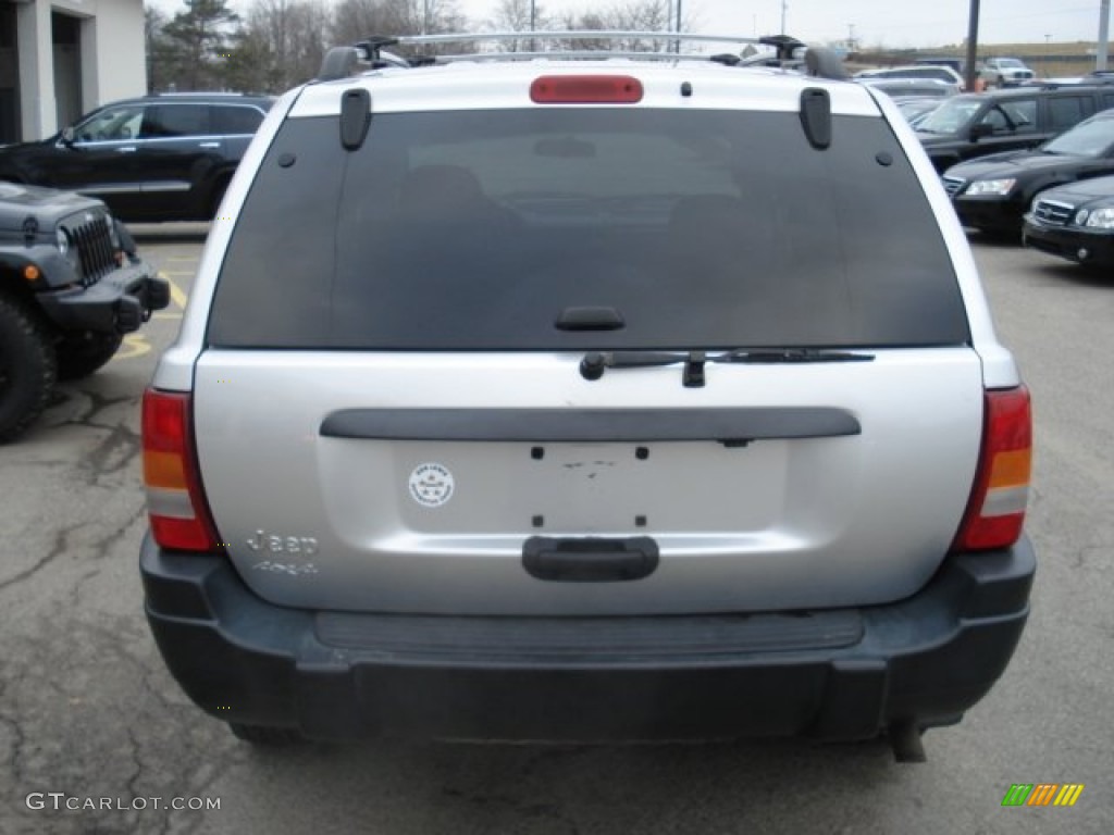 2004 Grand Cherokee Freedom Edition 4x4 - Bright Silver Metallic / Dark Slate Gray photo #7