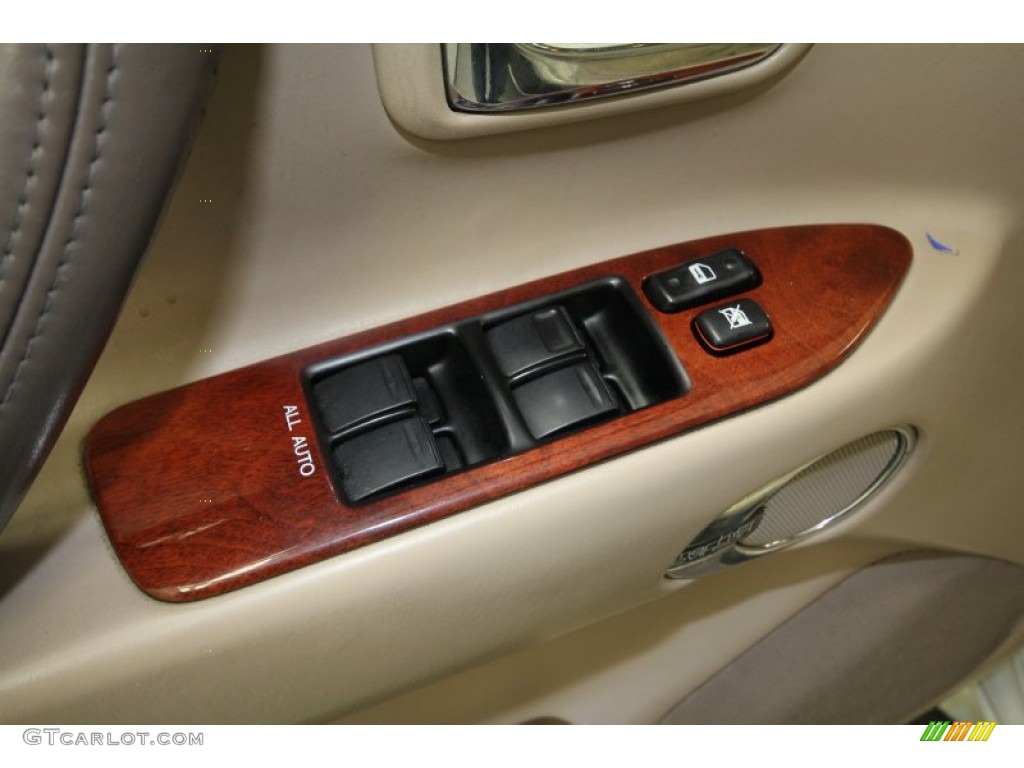 2002 LX 470 - Golden Pearl / Ivory photo #18