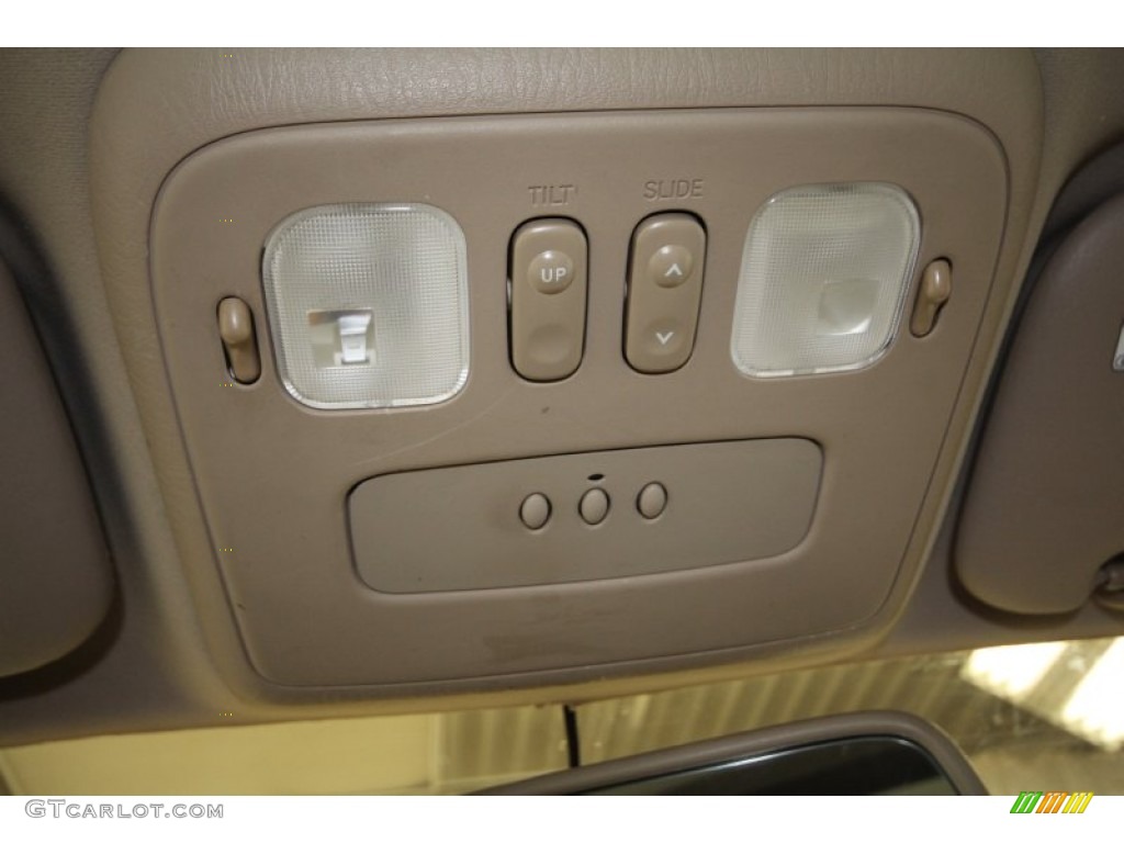 2002 LX 470 - Golden Pearl / Ivory photo #23