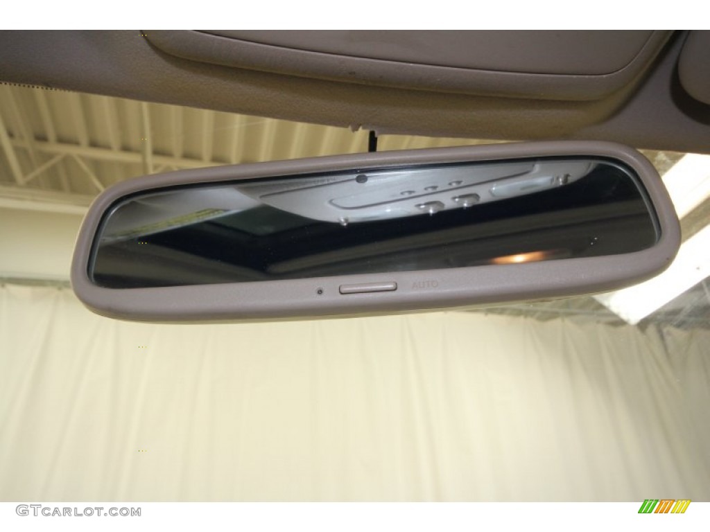 2002 LX 470 - Golden Pearl / Ivory photo #24