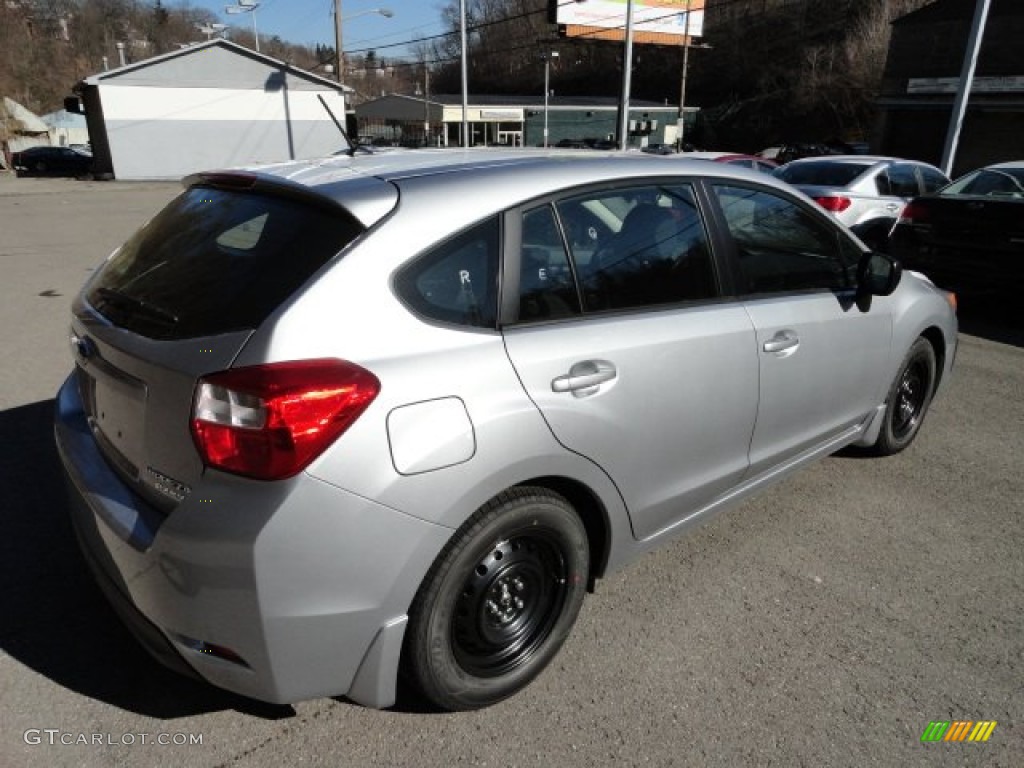 2012 Impreza 2.0i 5 Door - Ice Silver Metallic / Black photo #3