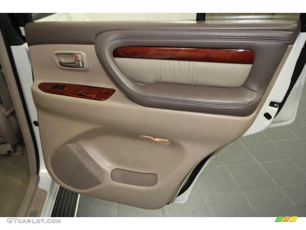 2002 LX 470 - Golden Pearl / Ivory photo #42