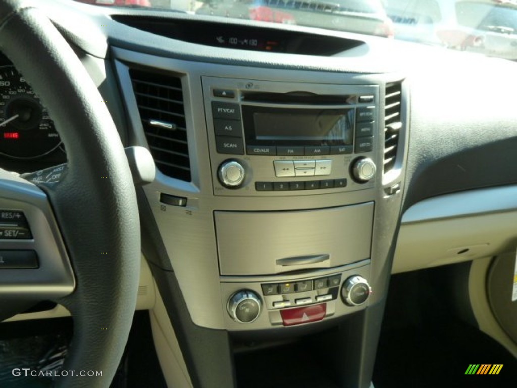 2012 Outback 2.5i Premium - Cypress Green Pearl / Warm Ivory photo #13