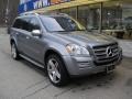 Palladium Silver Metallic - GL 550 4Matic Photo No. 2