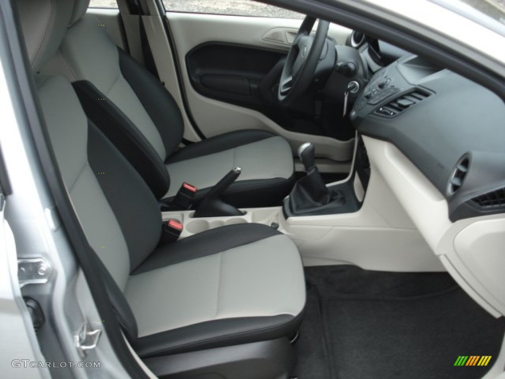 2012 Fiesta S Sedan - Ingot Silver Metallic / Light Stone/Charcoal Black photo #16