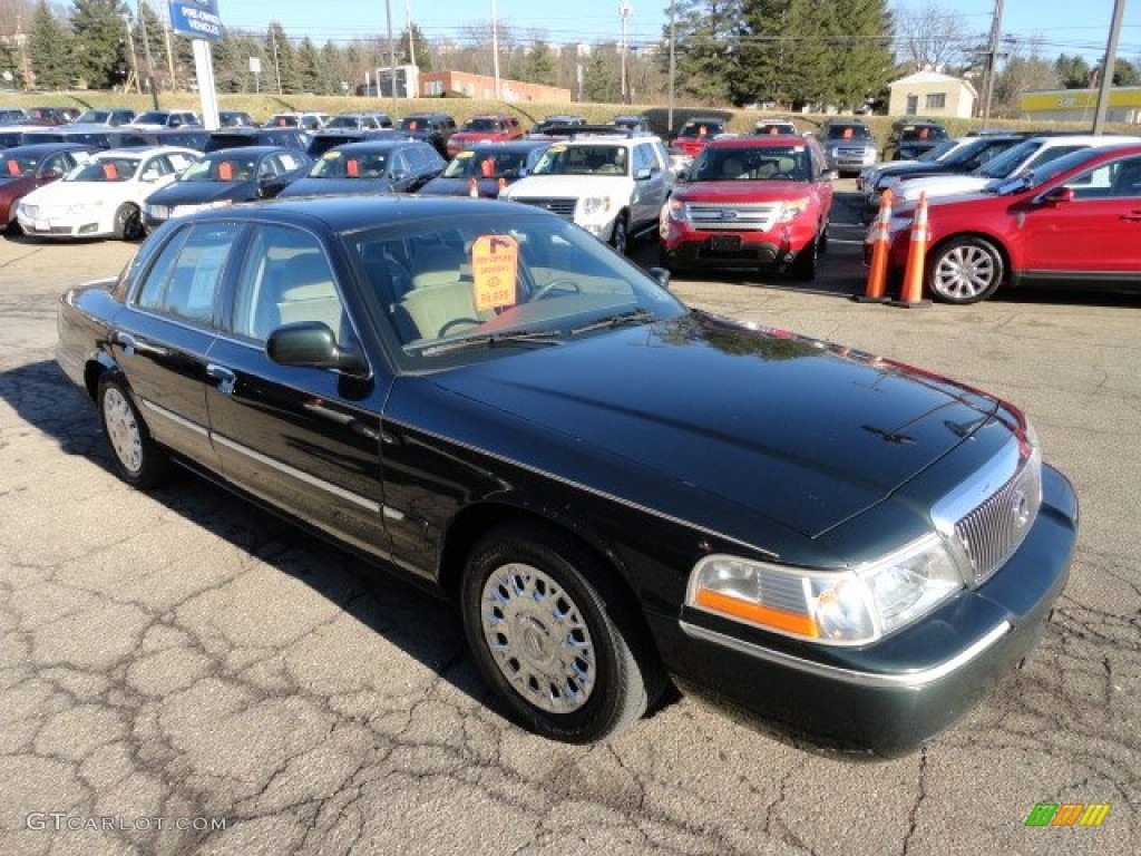 2003 Grand Marquis GS - Aspen Green Metallic / Light Flint photo #5