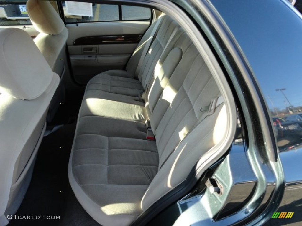 2003 Grand Marquis GS - Aspen Green Metallic / Light Flint photo #10