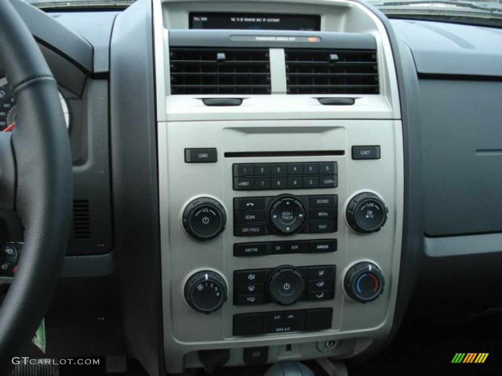 2012 Ford Escape XLT 4WD Controls Photo #60728740