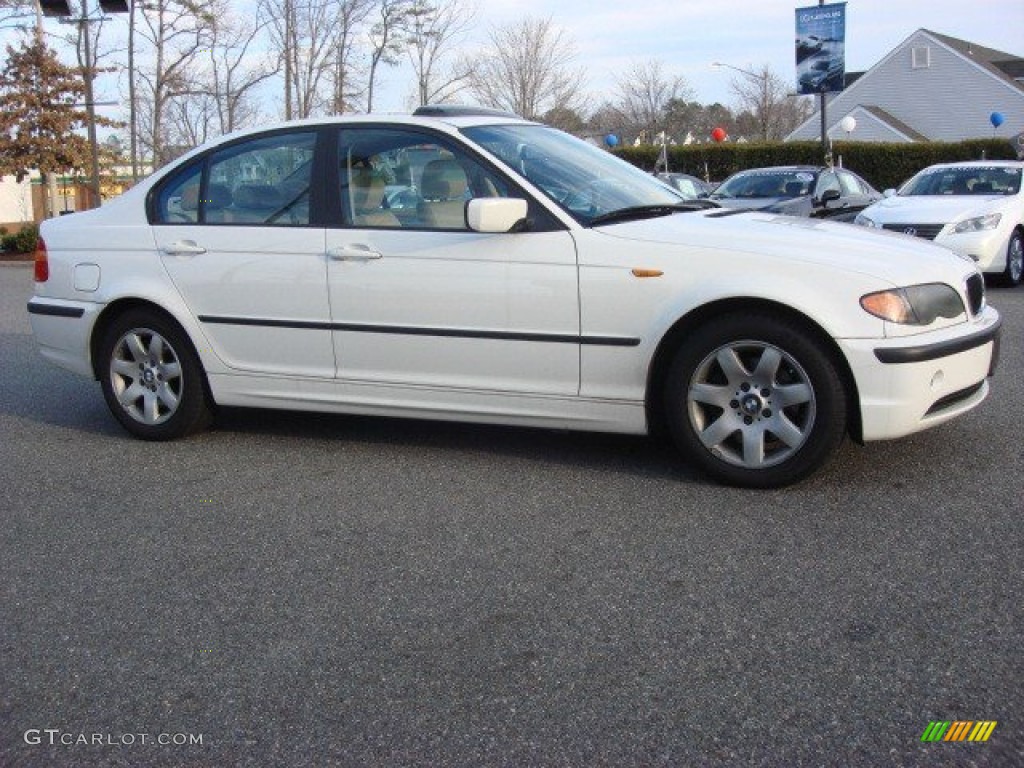 2003 3 Series 325i Sedan - Alpine White / Sand photo #2