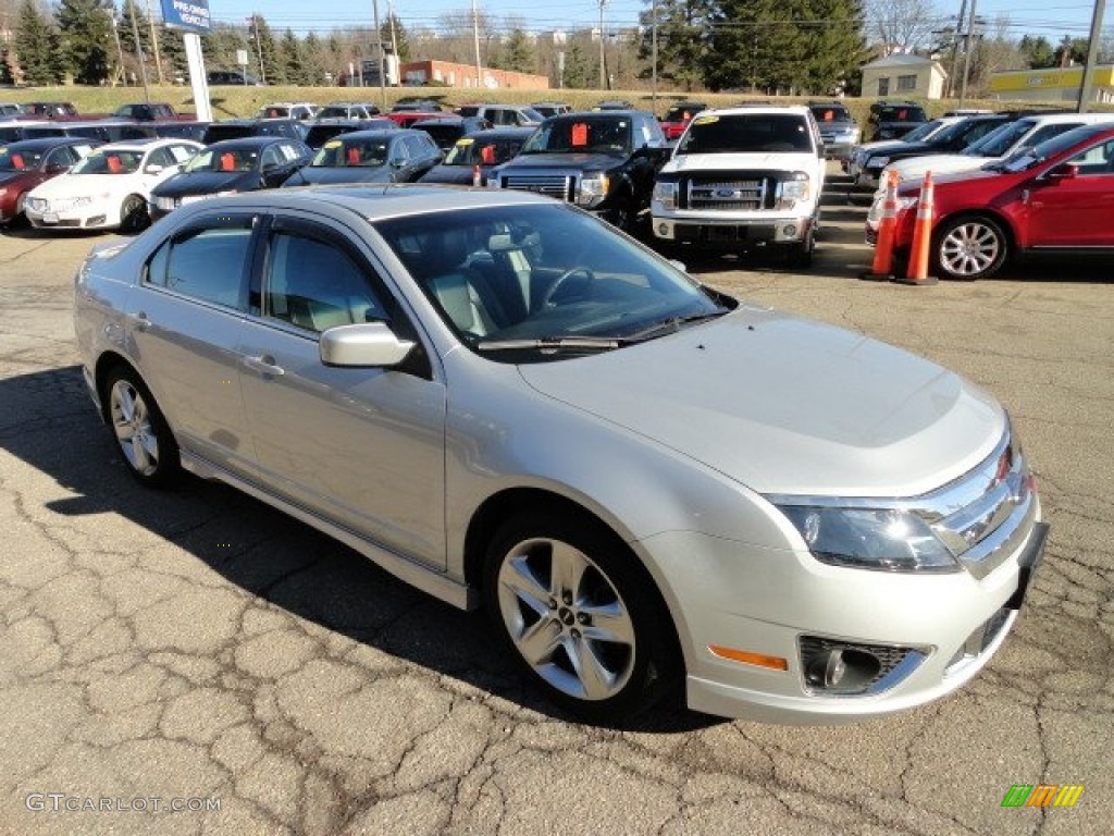 2010 Fusion Sport AWD - Brilliant Silver Metallic / Charcoal Black/Sport Black photo #5