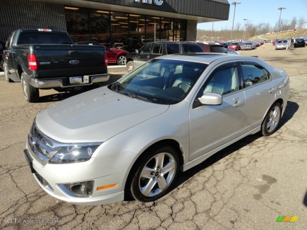 2010 Fusion Sport AWD - Brilliant Silver Metallic / Charcoal Black/Sport Black photo #7