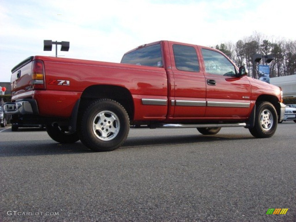 2002 Silverado 1500 LS Extended Cab 4x4 - Victory Red / Graphite Gray photo #4