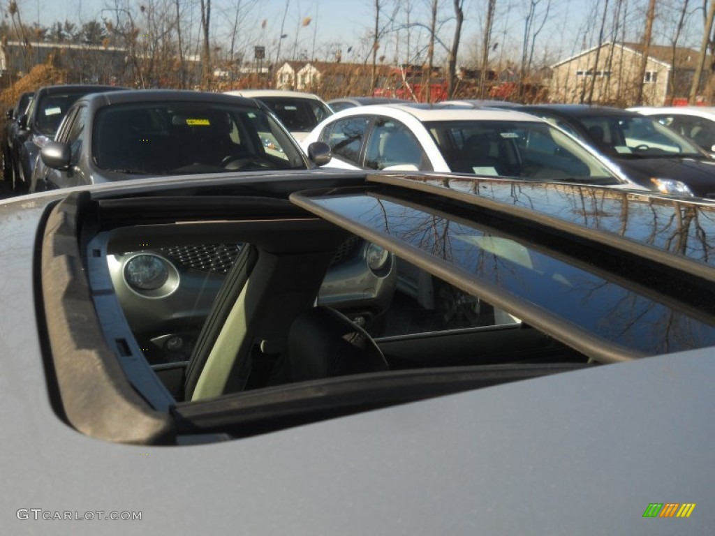 2009 CTS 4 AWD Sedan - Radiant Silver / Ebony photo #8