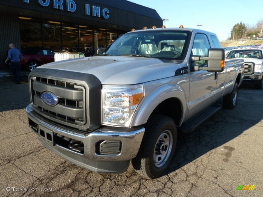 2012 F250 Super Duty XL SuperCab 4x4 - Ingot Silver Metallic / Steel photo #8