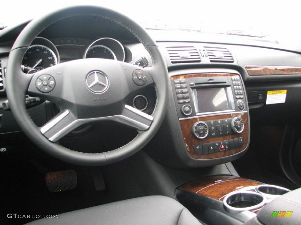 2012 Mercedes-Benz R 350 BlueTEC 4Matic Black Dashboard Photo #60735005
