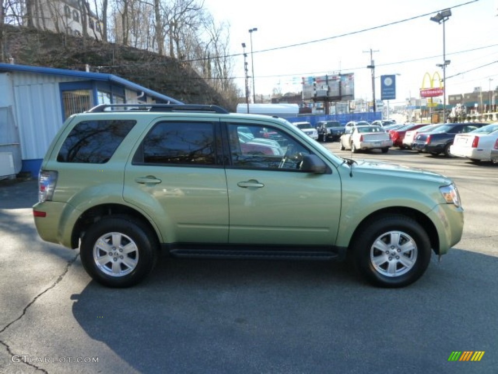2010 Mariner I4 - Kiwi Green Metallic / Black photo #6