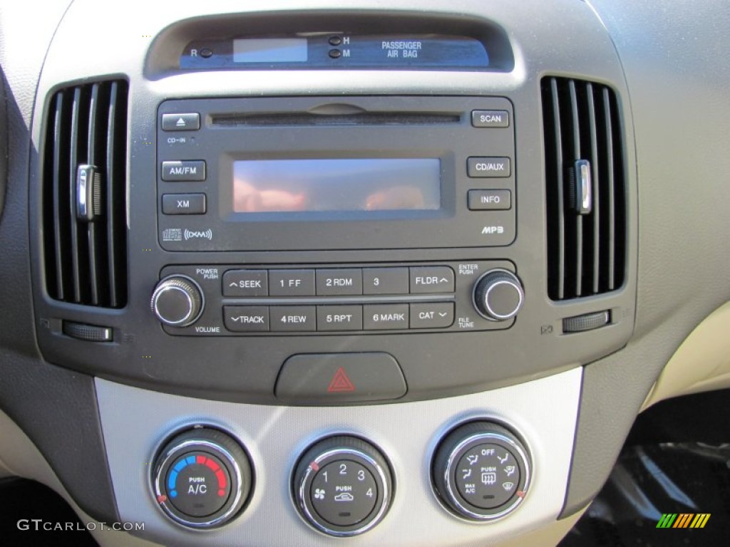 2008 Hyundai Elantra GLS Sedan Controls Photo #60736019