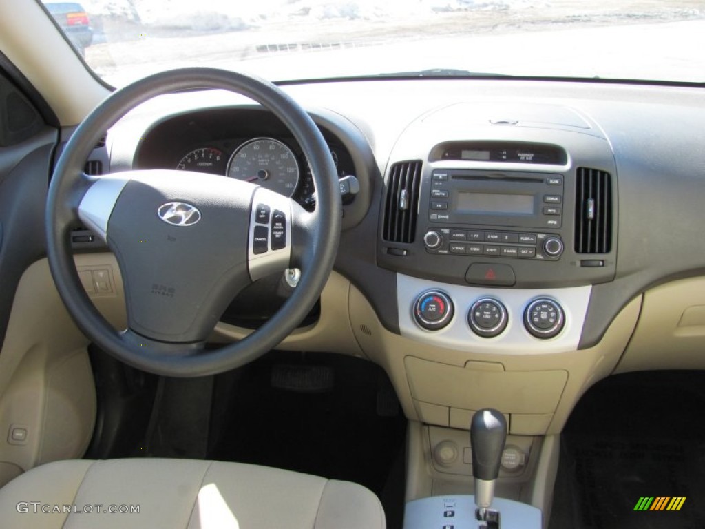 2008 Hyundai Elantra GLS Sedan Beige Dashboard Photo #60736057