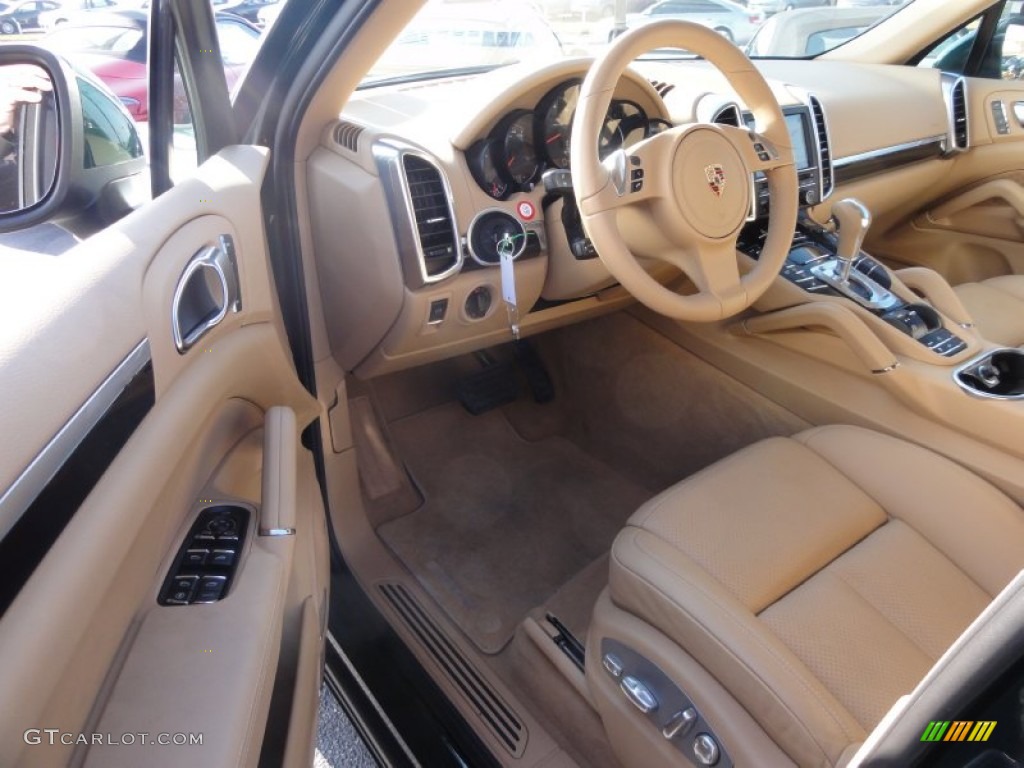 2012 Cayenne  - Jet Green Metallic / Luxor Beige photo #12
