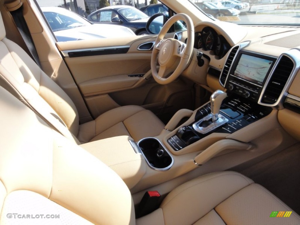 2012 Cayenne  - Jet Green Metallic / Luxor Beige photo #18