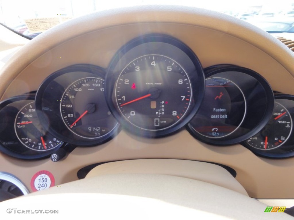 2012 Cayenne  - Jet Green Metallic / Luxor Beige photo #43