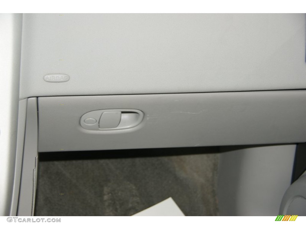 2005 Equinox LT AWD - Summit White / Light Cashmere photo #22