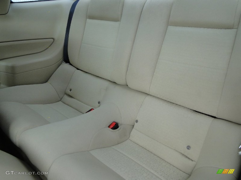 2006 Mustang V6 Premium Coupe - Vista Blue Metallic / Light Parchment photo #24