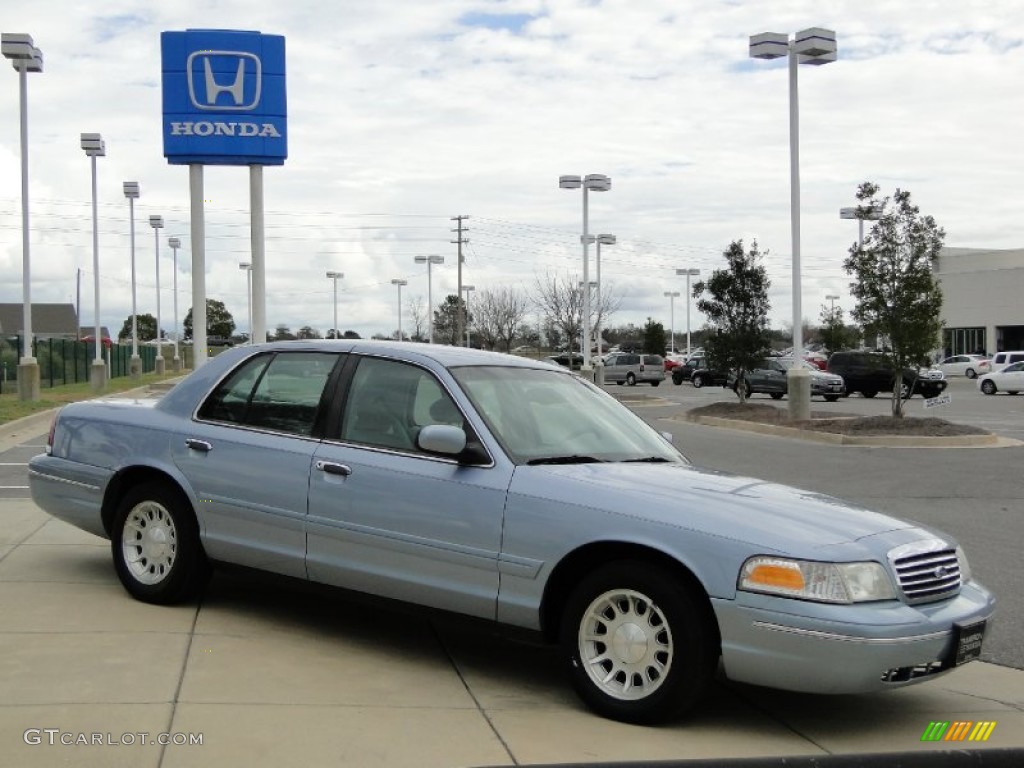 1998 Crown Victoria LX Sedan - Light Denim Blue Metallic / Light Graphite photo #3