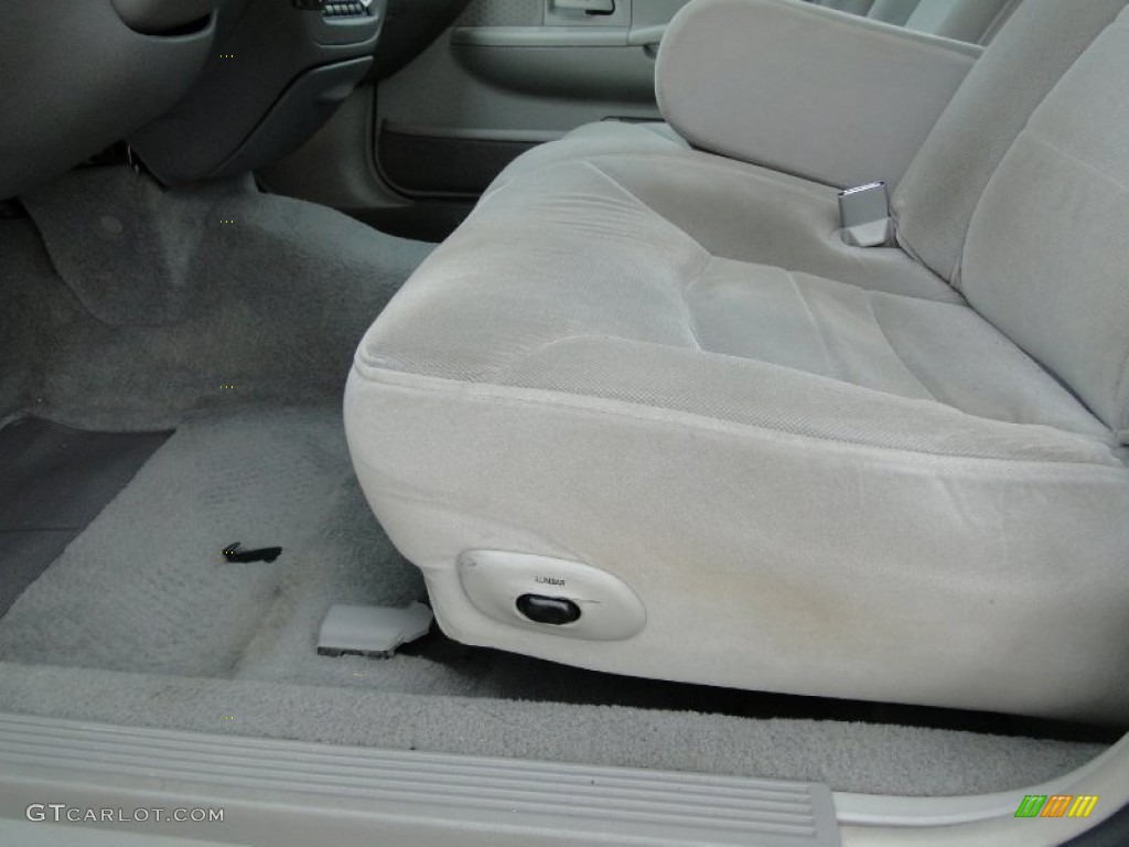 1998 Crown Victoria LX Sedan - Light Denim Blue Metallic / Light Graphite photo #14