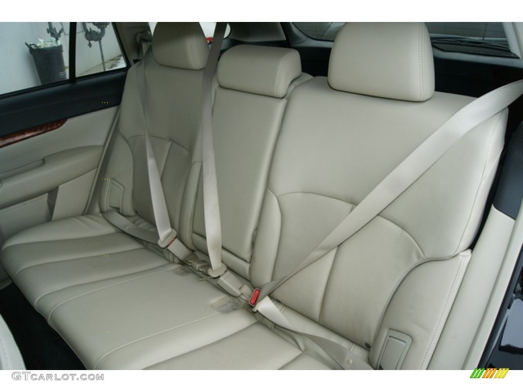 2011 Outback 3.6R Limited Wagon - Crystal Black Silica / Warm Ivory photo #16