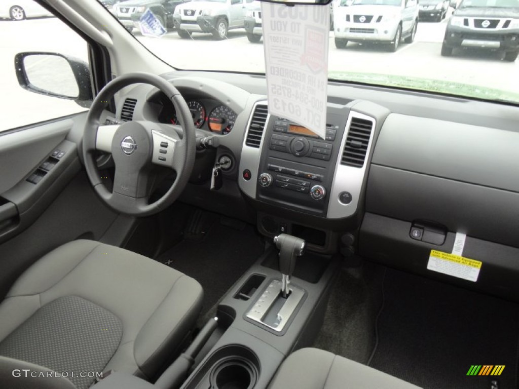 2012 Xterra S - Metallic Green / Gray photo #12