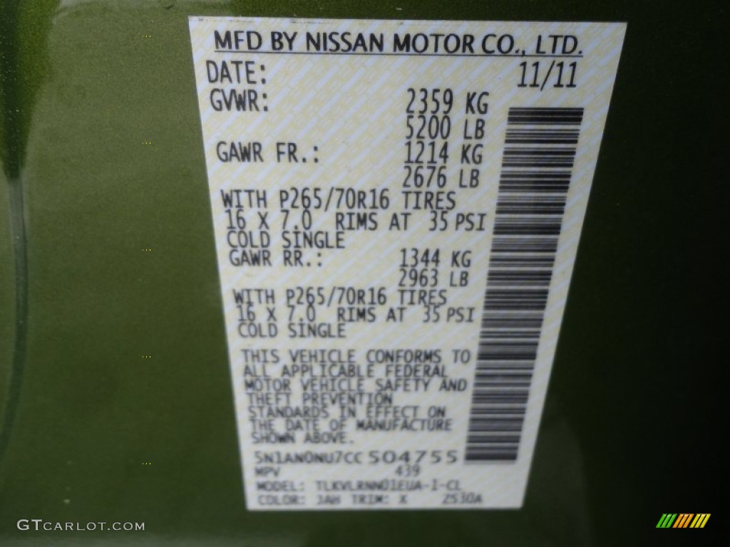 2012 Xterra S - Metallic Green / Gray photo #22
