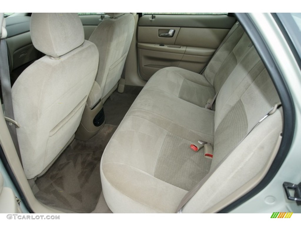 2003 Taurus SE - Gold Ash Metallic / Medium Parchment photo #15