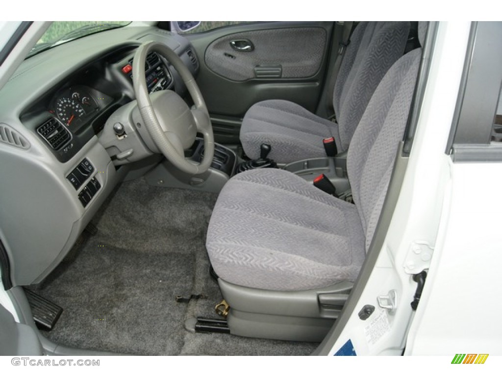 2001 Grand Vitara JLX 4x4 - Polar White / Gray photo #5