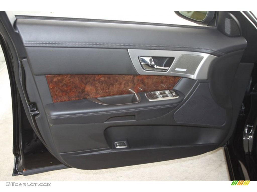 2009 Jaguar XF Premium Luxury Charcoal/Charcoal Door Panel Photo #60744308
