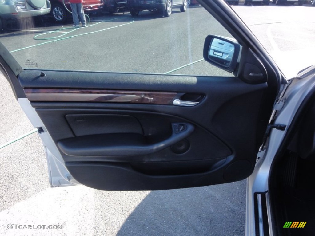 2005 3 Series 330xi Sedan - Titanium Silver Metallic / Black photo #21
