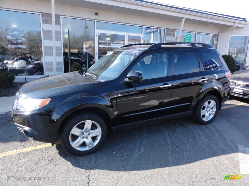 2009 Forester 2.5 X Premium - Obsidian Black Pearl / Platinum photo #2
