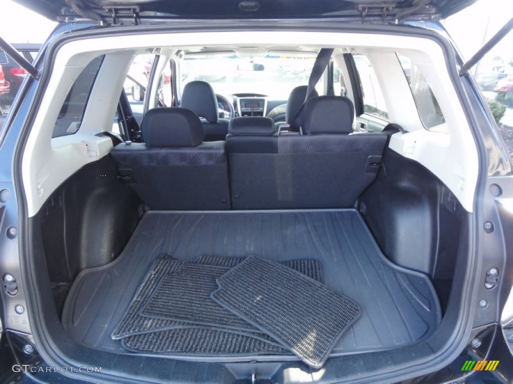 2009 Forester 2.5 X Premium - Obsidian Black Pearl / Platinum photo #15