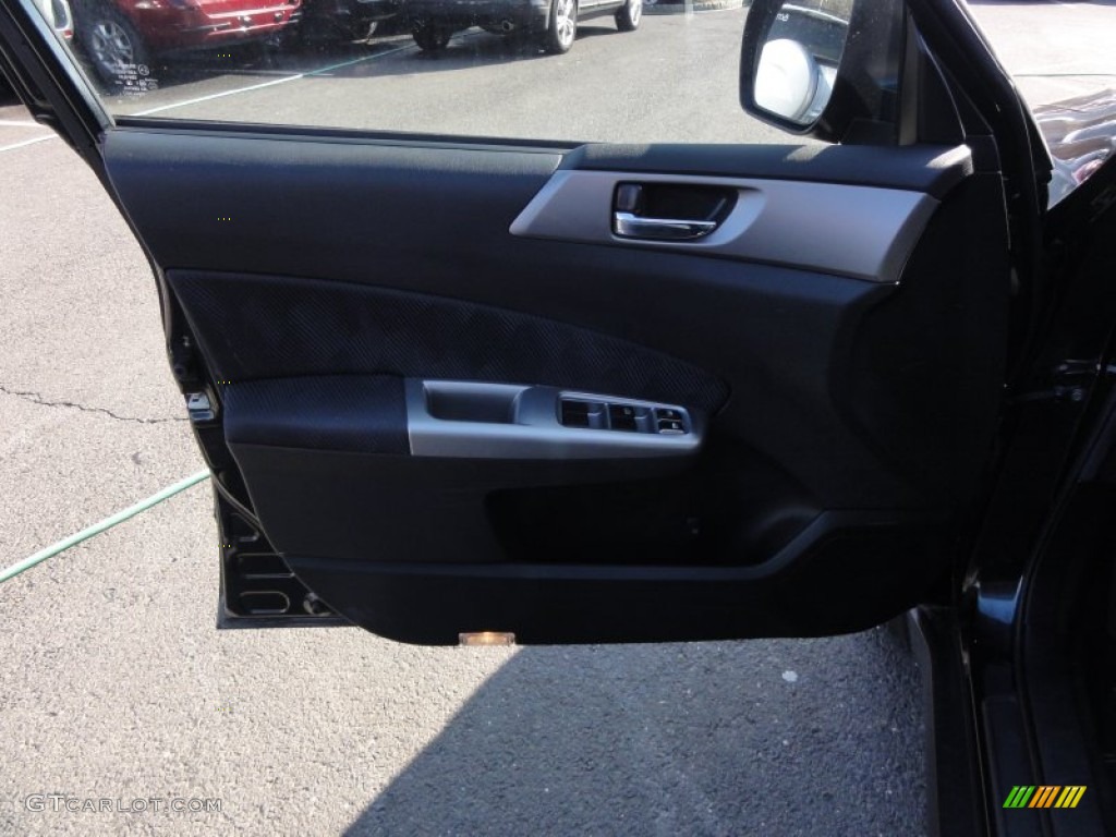 2009 Forester 2.5 X Premium - Obsidian Black Pearl / Platinum photo #21